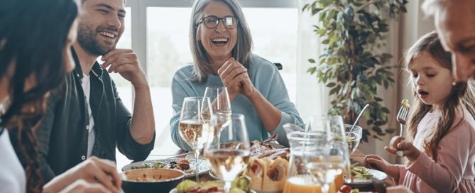 Dinner party | Atrium Homes